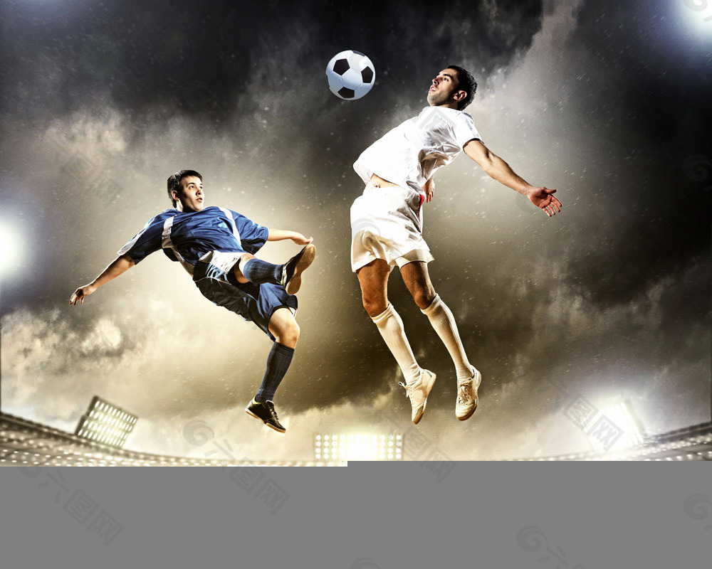 阿诺德：我对受伤感到非常沮丧，皇马球迷们2026年见