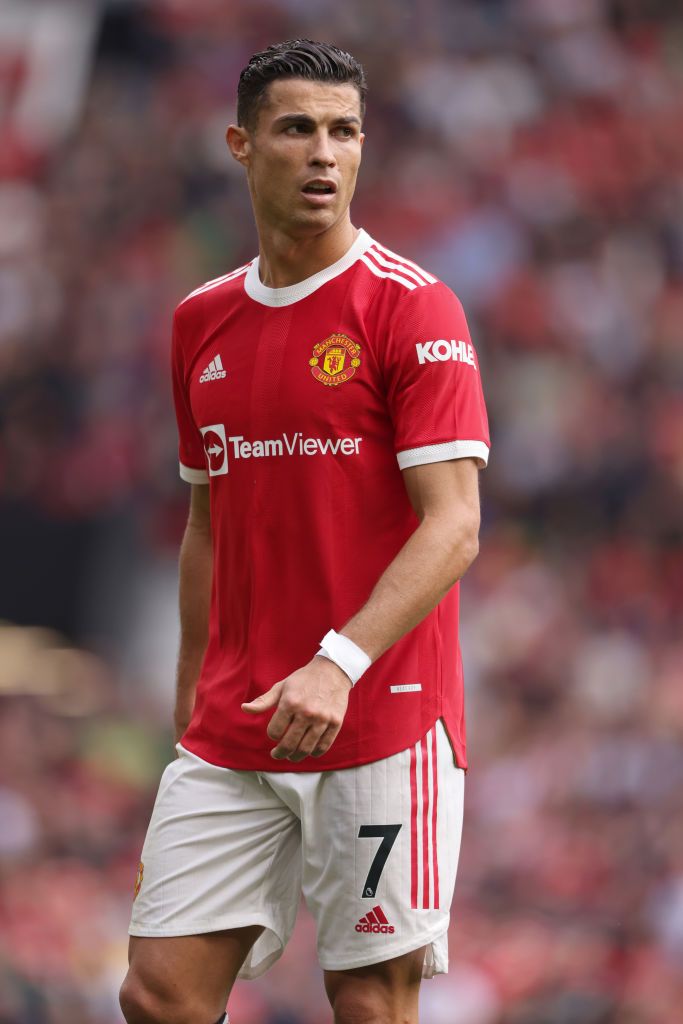 吉鲁帽子戏法助阿森纳3-0胜奥林匹亚科斯晋级欧冠16强