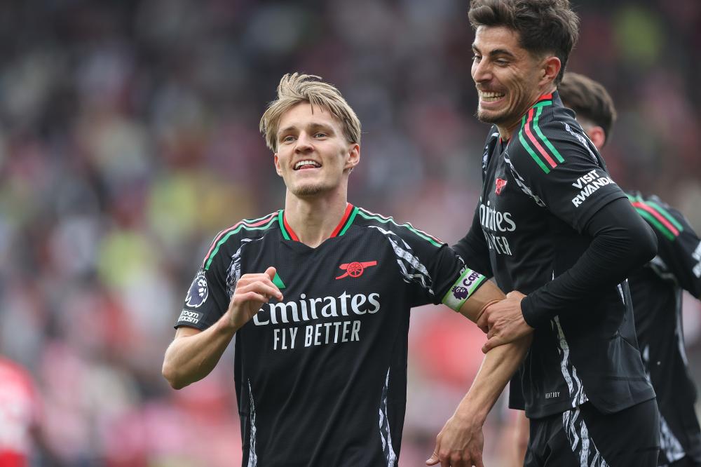 鲍威尔：当你真的很想拿冠军却未能如愿，这种感觉令人心痛